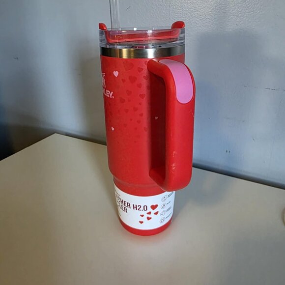 NWT Stanley Quencher H2.0 Tumbler 30 OZ Red Heart Edition (#2) - Picture 7 of 8